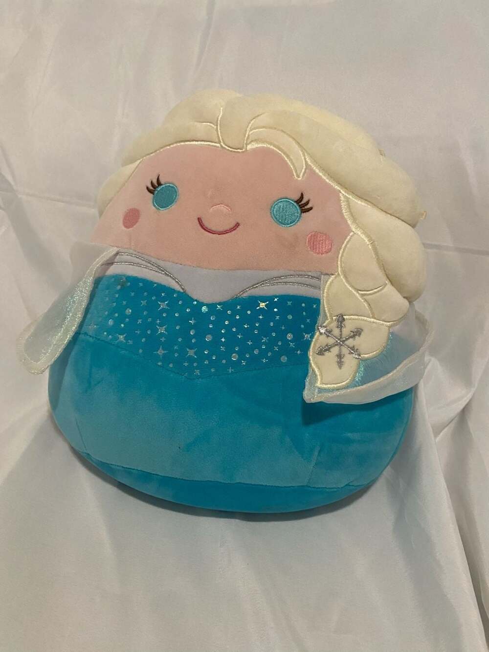 NWT Squishmallow 10” Elsa
